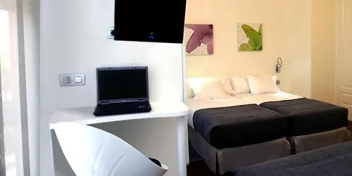 Hostal Acuarela-1