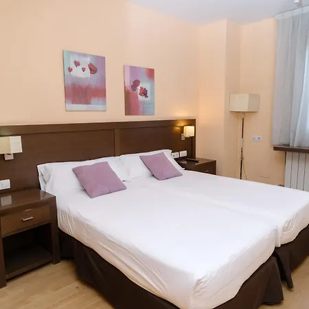 Hostal Acanto-2